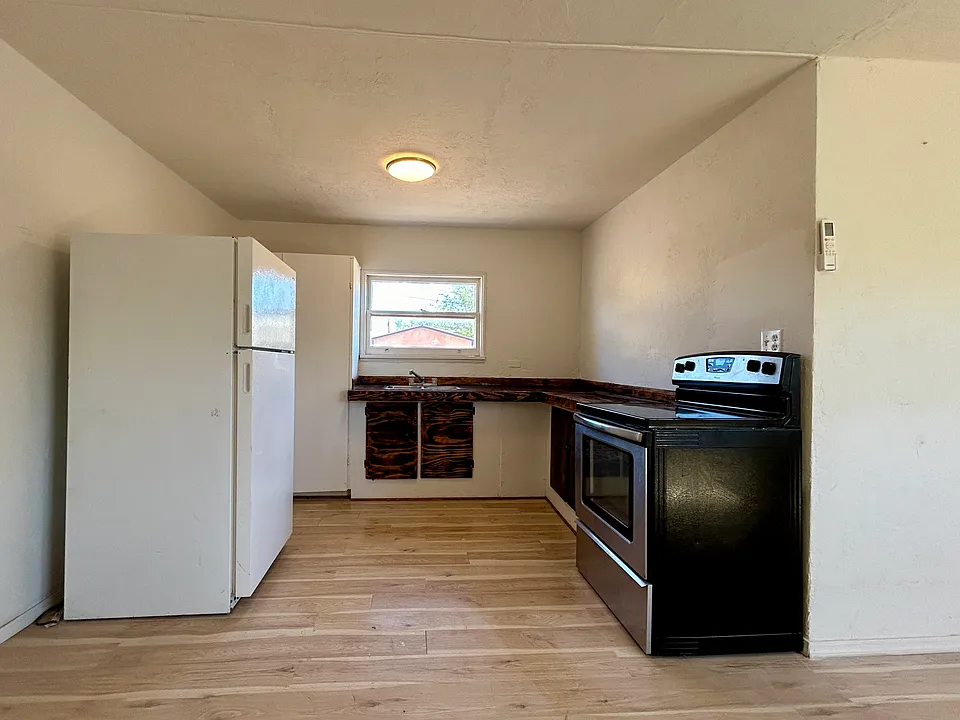 518 W Aspinwall St #2