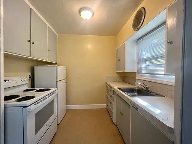 Studio, 565 sqft, $1,195 — Photo 4