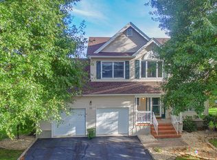 23 Yates Dr, Hillsborough, NJ 08844