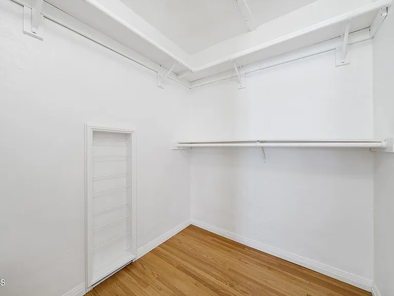 1412 Norton Ave — Photo 32