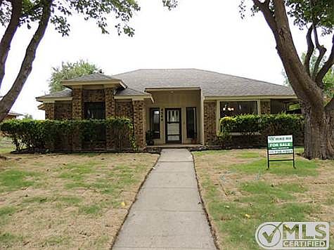 1st image of 4544 New Orleans Dr