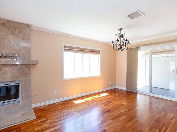 5th image of 1141 N Parish Pl #1