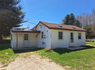 1750 W Washington Rd, Farwell, MI 48622