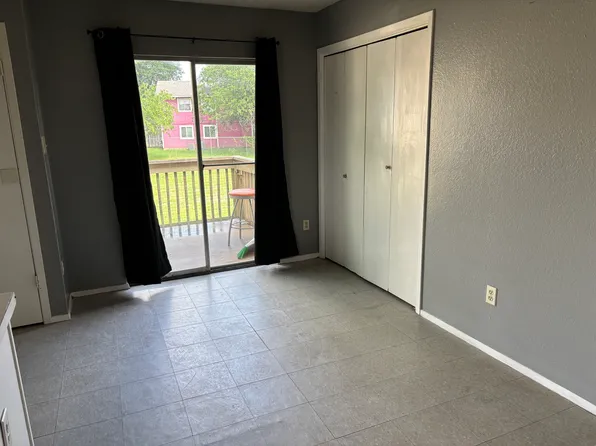 4900 Merritt Cir #Z, Austin, TX 78744