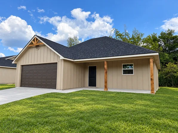735 Coffey Ct, Marietta, OK 73448