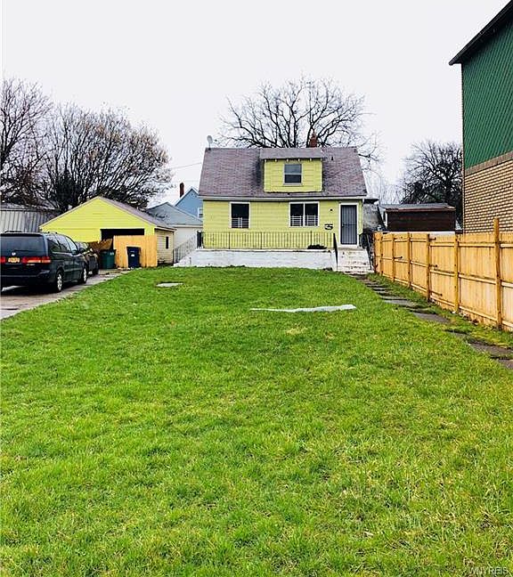 1st image of 137 Edison Ave