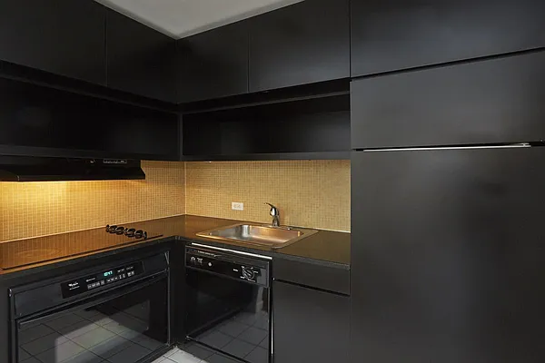 Sold by Compass | media 17