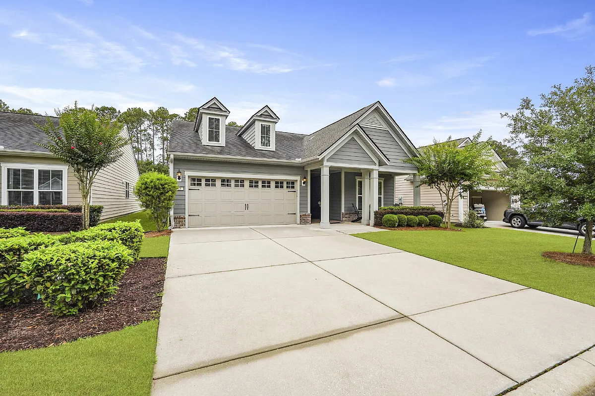 Building Photo - 10 Chicory Ct
