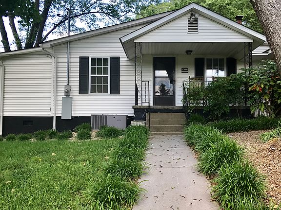 3rd image of 1338 Old Dandridge Park