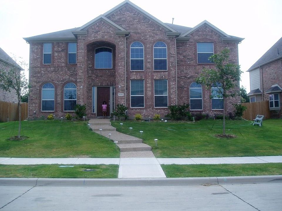 1st image of 8052 Peacock Ln
