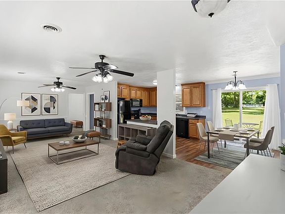 4th image of 6571 Lake View Dr