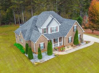 513 Bethelview Dr, Hampton, GA 30228