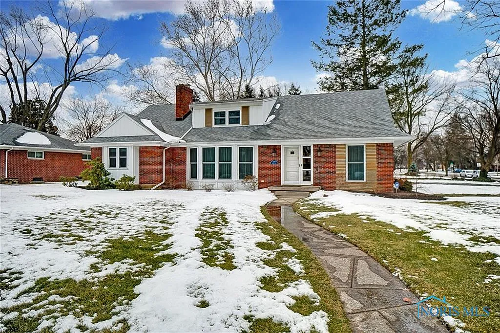 3469 Hughes Blvd photo 1