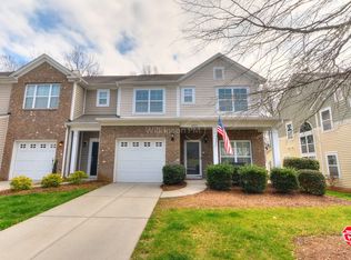 4563 Craigmoss Ln, Charlotte, NC 28278