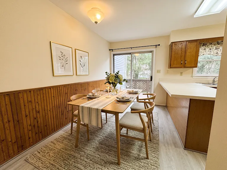 124 Eaglesmere Cir #20 — Photo 6