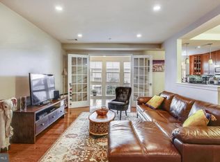 4113 S Four Mile Run Dr UNIT 302, Arlington, VA 22204