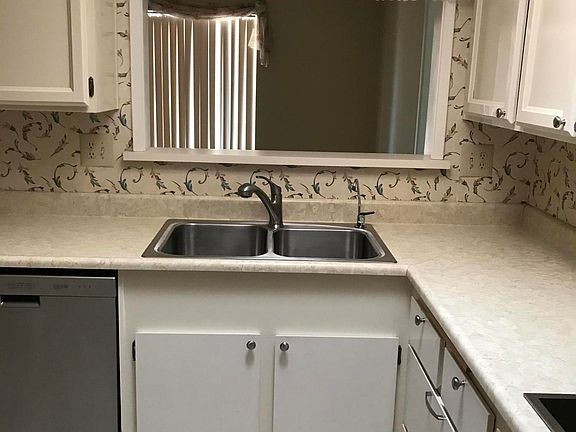 2nd image of 12803 W Ashwood Dr