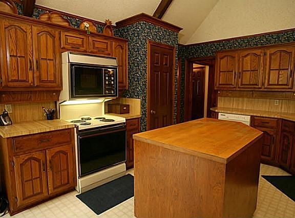 5th image of 603 Green Hills Ct
