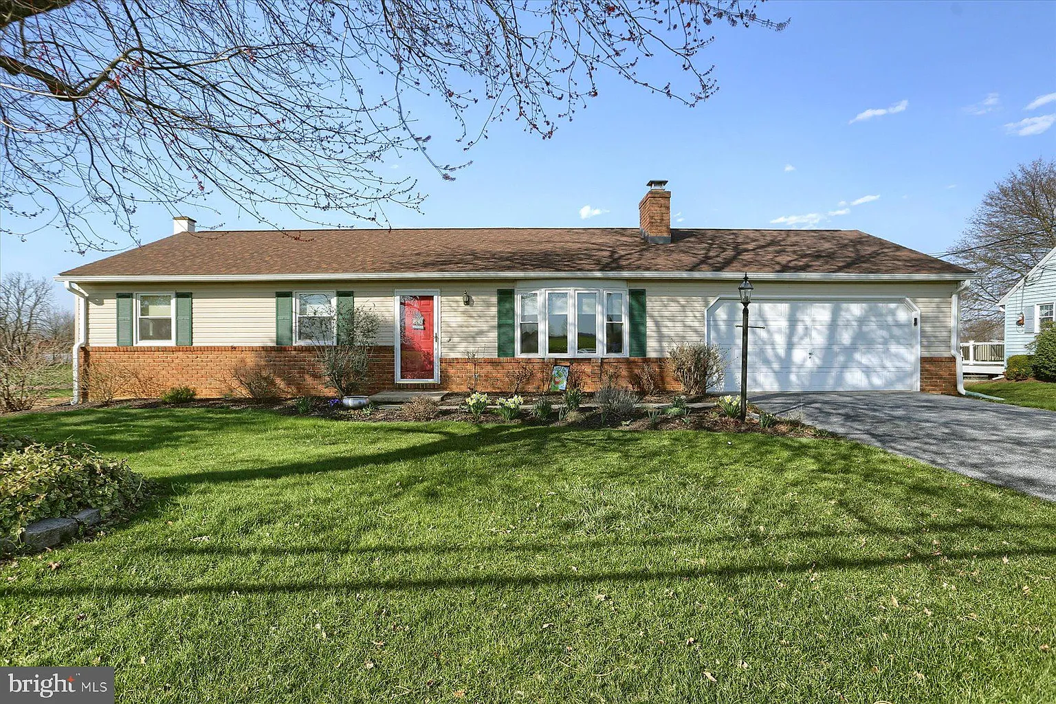 303 Frogtown Rd photo 1