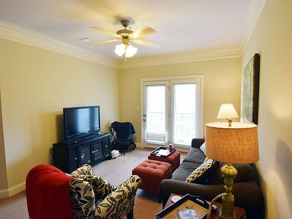 Living room 2