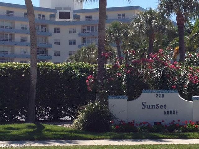 1st image of 220 Seaview Ct APT 109