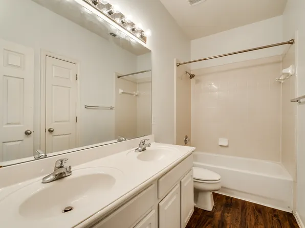 3209 Bloomfield Trl, Mansfield, TX 76063