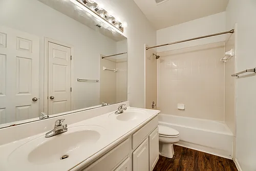 3209 Bloomfield Trl Photo 1