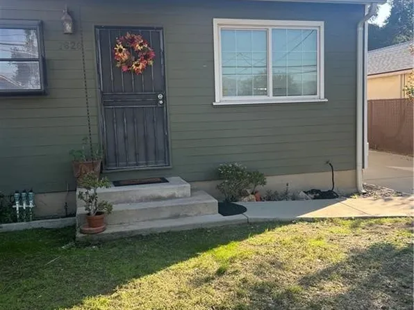 7626 Valmont St, Tujunga, CA 91042