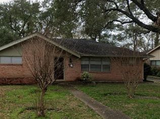 5655 Edith St, Houston, TX 77081