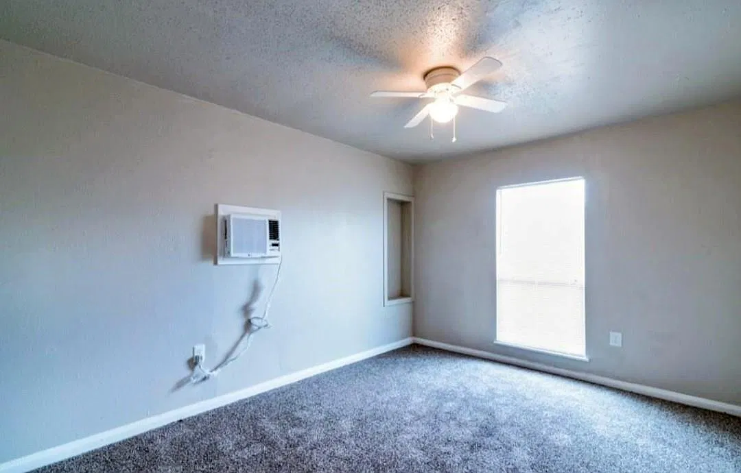 2 bed, 1.0 bath, 650 sqft, $925 — Photo 3