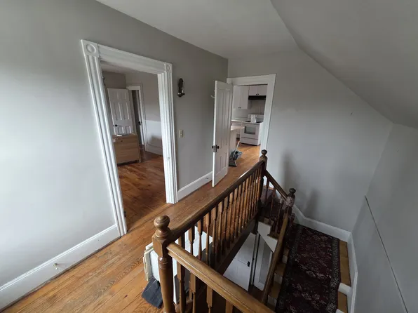 176 Us Highway 1 #2, Freeport, ME 04032