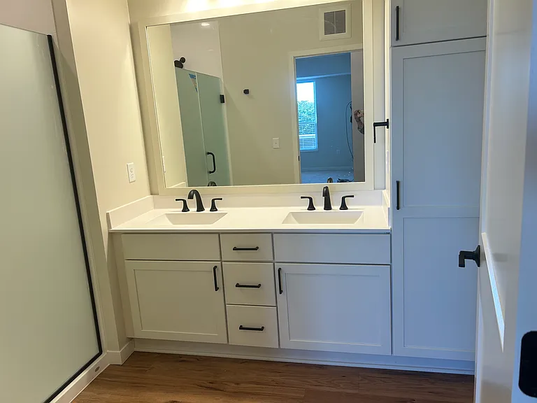 2350 Harbor Pl — Photo 7