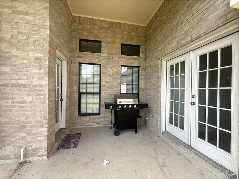 207 E Garfield St — Photo 23