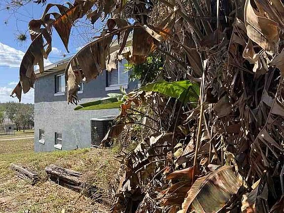 3rd image of 848 Wildabon Ave