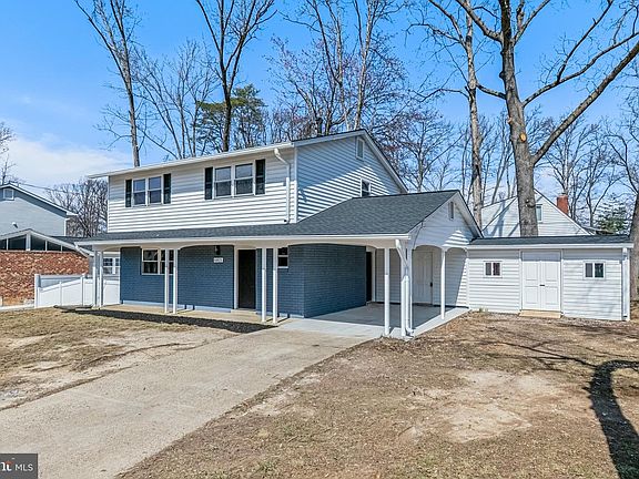 2nd image of 6815 Rolling Rd