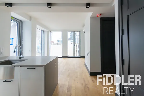 Rented by The KCI Group | media 34