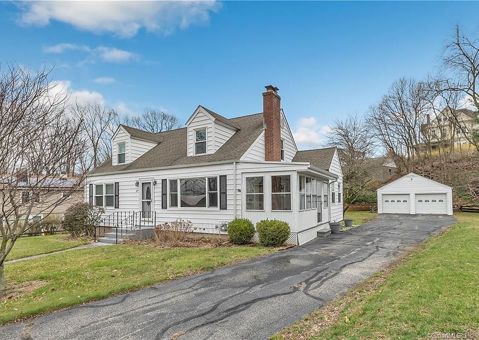 46 Myrtle St, Shelton, CT 06484 Zillow