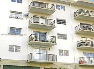 3665 NE 167th St APT 203, North Miami Beach, FL 33160