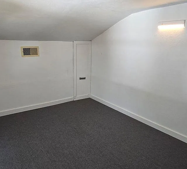 417 E Jack St — Photo 25