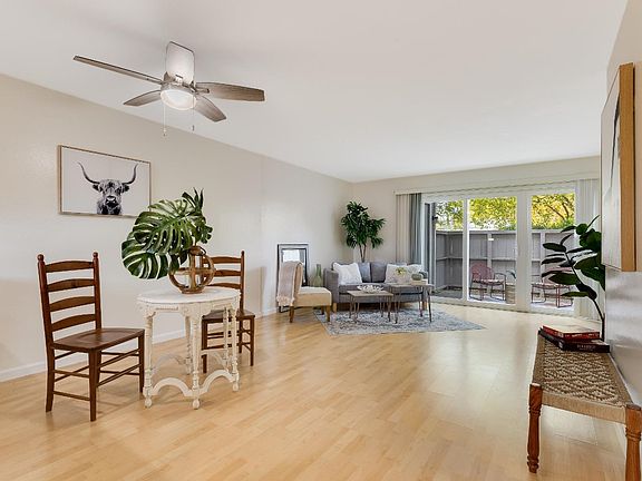 4th image of 900 Southampton Road #34