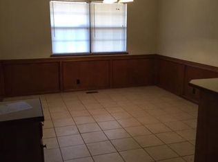 1701 Whispering Creek Dr, Edmond, OK 73013