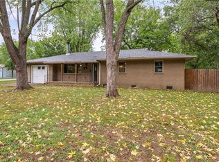 988 Bowen St, Pea Ridge, AR 72751