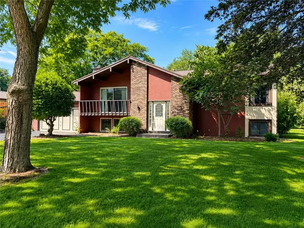 89 Round Creek Dr, Rochester, NY 14626