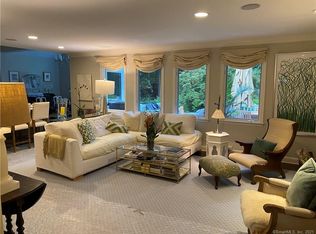 101 Leeuwarden Rd, Darien, CT 06820