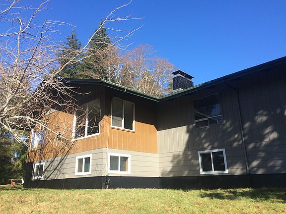 Six Deer Lodge