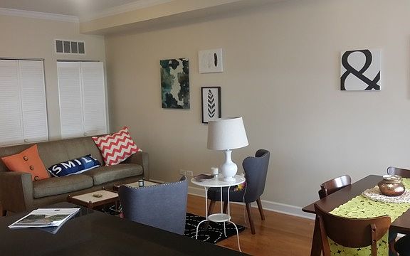 4th image of 532 W Belmont Ave APT 3N