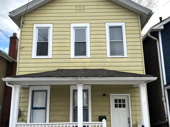 210 N Bromley Ave, Scranton, PA 18504