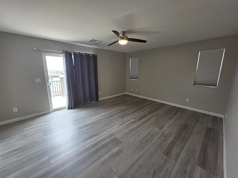 9456 Brough Ave — Photo 3