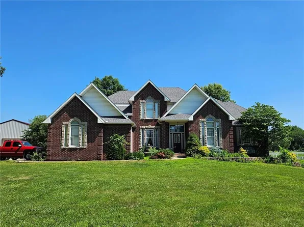 25408 NE Colbern Rd, Lees Summit, MO 64086