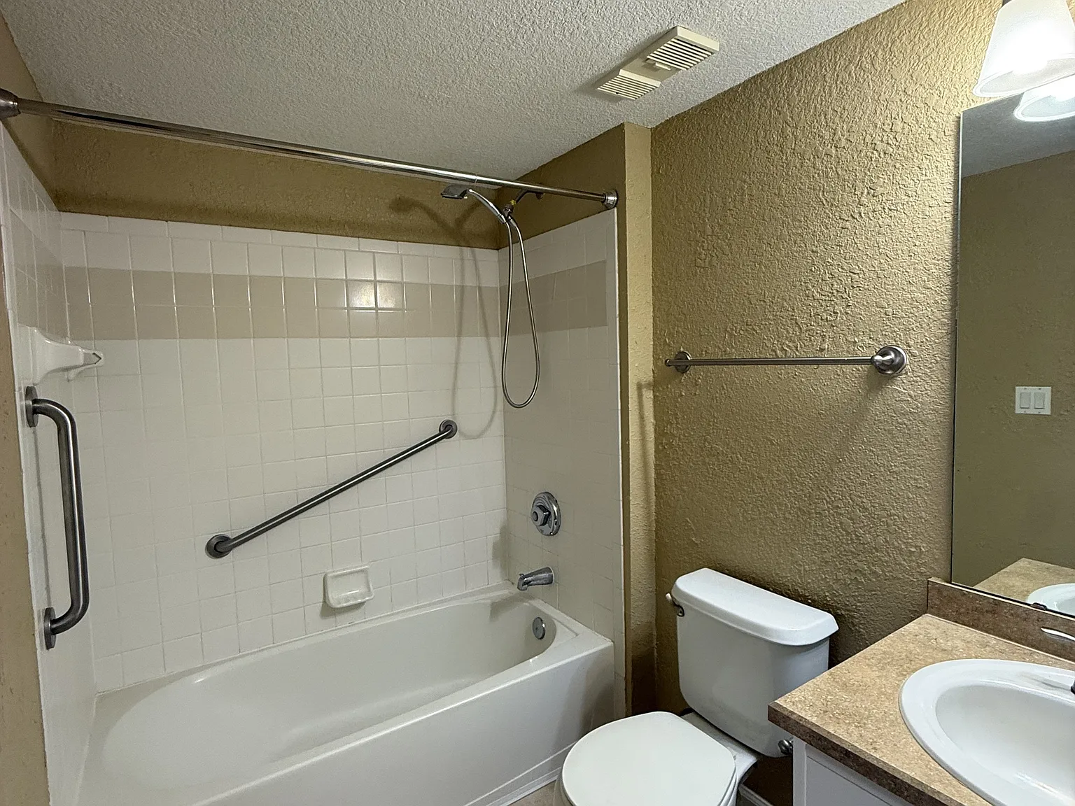 800 Boardwalk Dr. #617 - 1 — Photo 4
